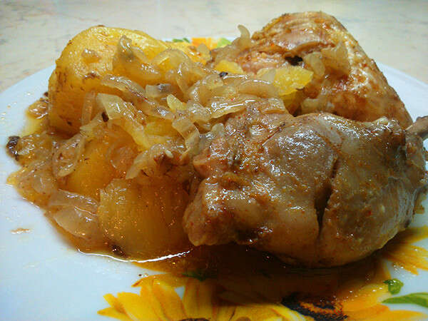 курица с картошкой в духовке. п/о.