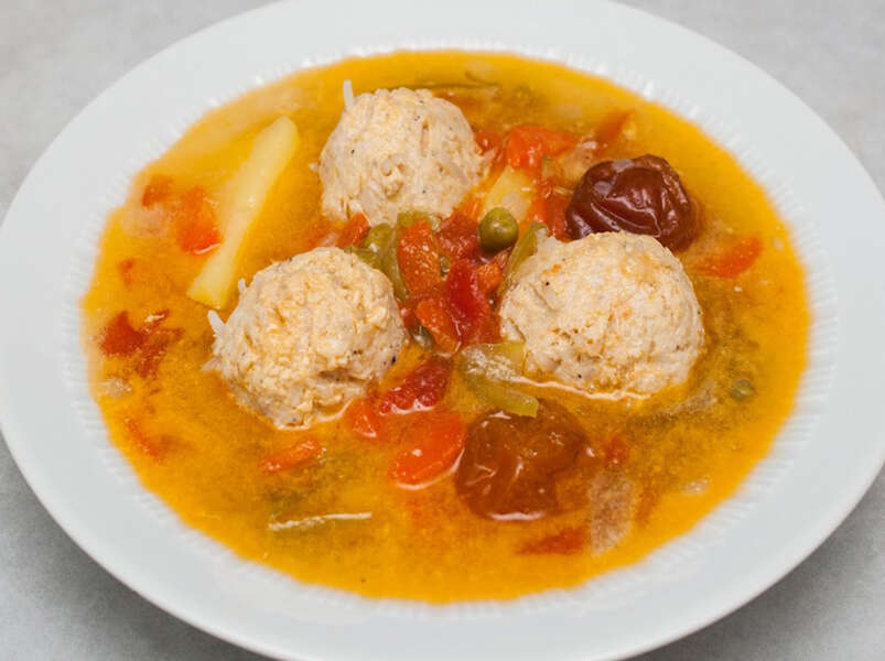 суп рыбный с фрикадельками