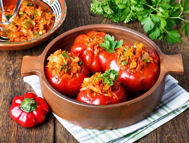 фаршированные перцы с рисом и грибами, п/о.