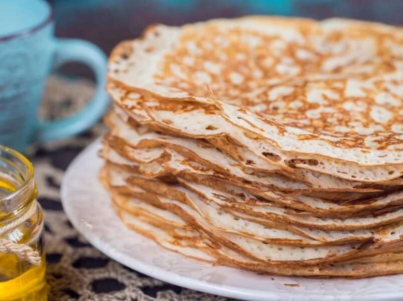 блины на простокваше домашние.