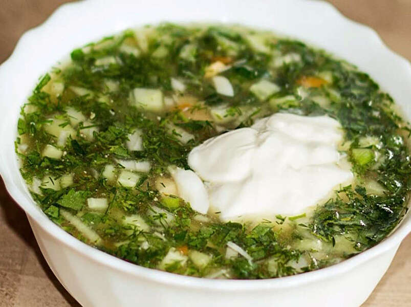 окрошка,  с мясом, картошкой и яблоками на квасе «Барская».