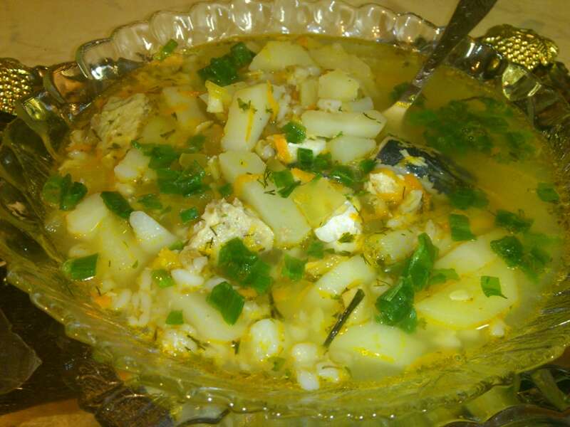 рассольник с рыбной консервой, п/о.