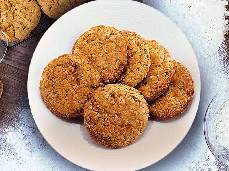 печенье из овсяных хлопьев и яиц.