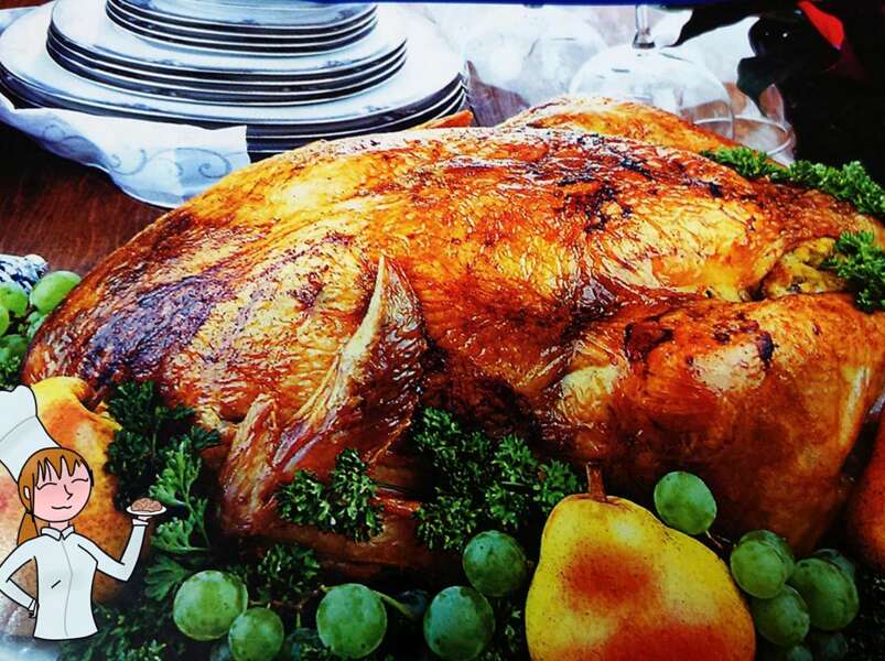 курица фаршированная острым творогом.