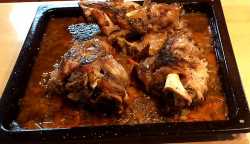 свиная рулька готова