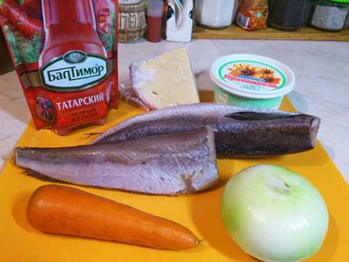 первоначальный состав продуктов для запечённой рыбы с овощами и сыром