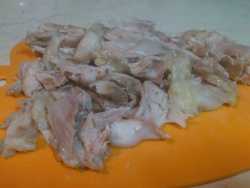 разобранные окорочка для салата 