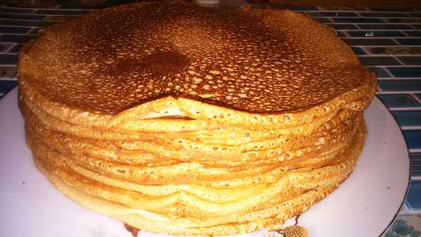 стопка блинов