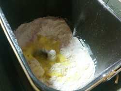 вымешиваем тесто в хлебопечке