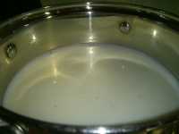молоко с пенкой для молочной каши
