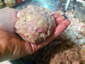 формируем котлеты