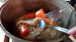 вынимаем из бульона кожу