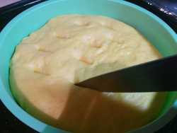 делаем надсечки в тесте