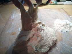 вот такое липкое тесто