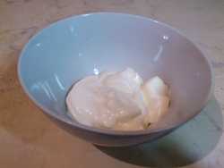 майонез в пиале