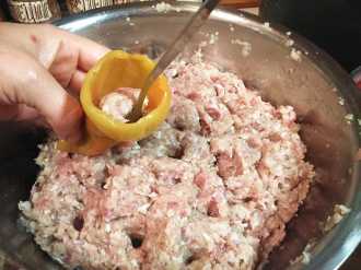 фаршируем маринованный перец