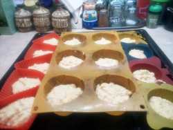 тесто в формачках