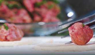 Пельмени говядина курица рецепт. bc23c422e2eb6436126878b2bc9fbd6f. Пельмени говядина курица рецепт фото. Пельмени говядина курица рецепт-bc23c422e2eb6436126878b2bc9fbd6f. картинка Пельмени говядина курица рецепт. картинка bc23c422e2eb6436126878b2bc9fbd6f. Пошаговый рецепт приготовления пельменей с фаршем из говядины и курицы (необычный метод приготовления). Особенность в приготовлении теста. Тесто готовиться на основе кефира и получается вкусно. Попробуйте приготовить, может понравиться!