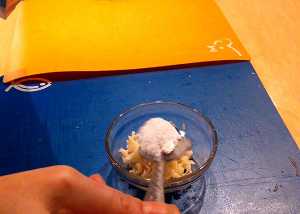 добавляем соль